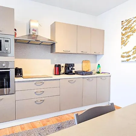 Front Seaview Bedrom *