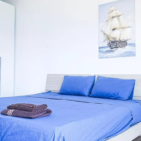 Apartament Front Seaview Bedrom *